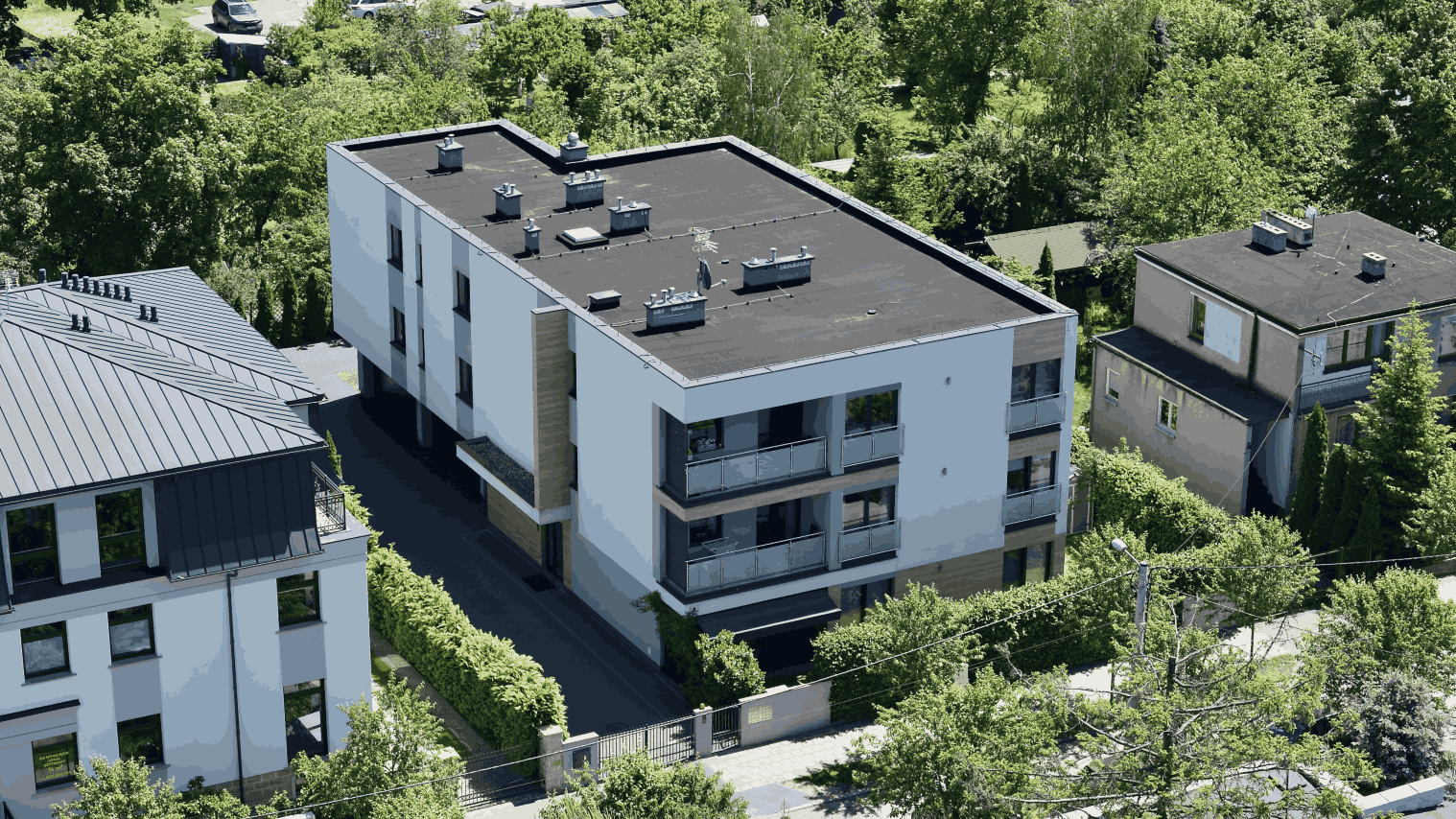 Blok mieszkalny ul. Czarneckiego 8 — zdjęcie 2